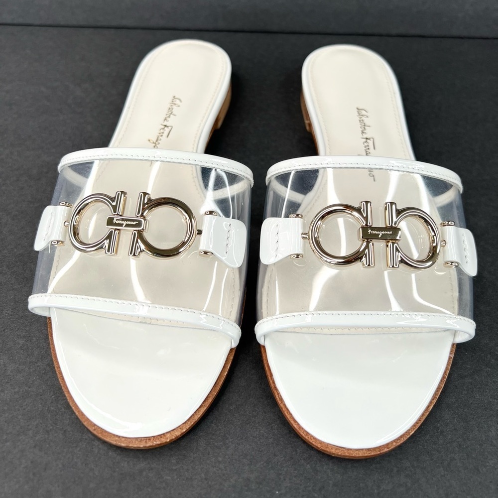 Salvatore Ferragamo Rhodes Pvc Gancini Logo White Leather Flat Sandals Size US 5